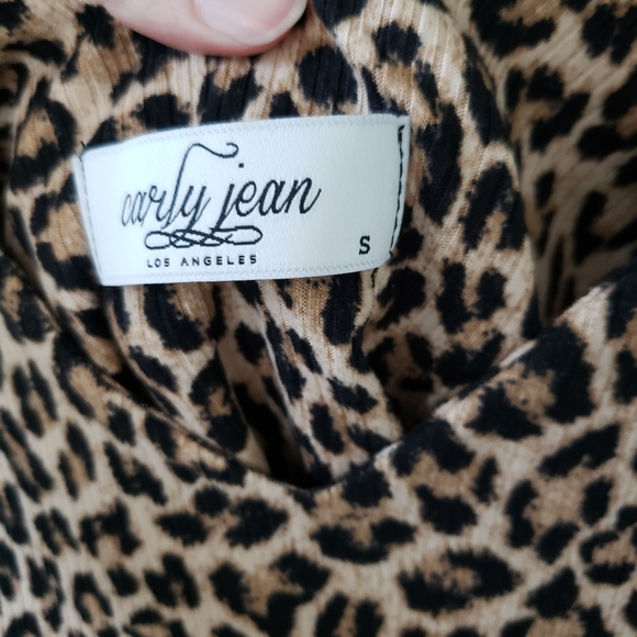 Carly Jean Los Angeles Serena leopard tank top - Picture 2 of 3